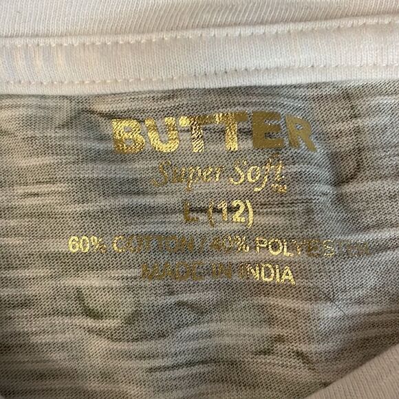 Nwot butter Super Soft Gold, Cream & Camo 3/4 Sleeve tunic top. Size 12/L - Picture 3 of 8